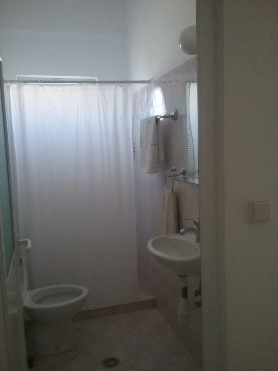 Hotel Mikela Ksamil Habitación foto